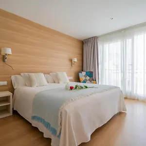  Hostel Menurka Spain